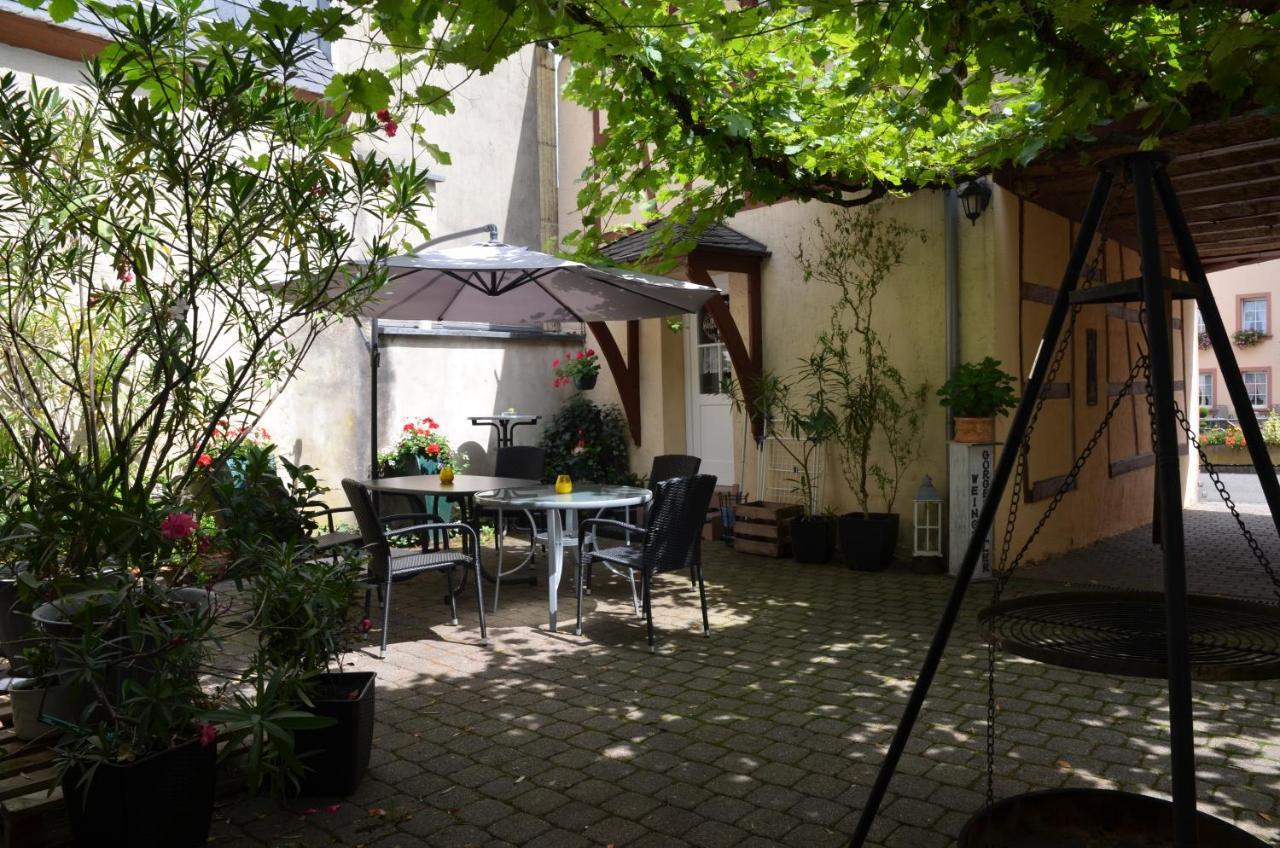 Altes Winzerhaus - * Burgen (Bernkastel-Wittlich)