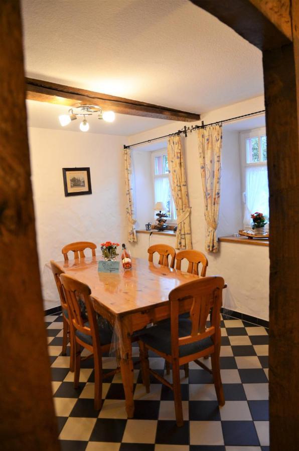 Hébergement de vacances Altes Winzerhaus - Burgen (Bernkastel-Wittlich)